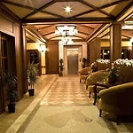 Padok Premium & Stables Hotel
