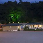 Padok Premium & Stables Hotel