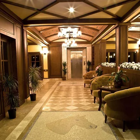 Padok Premium & Stables Hotel