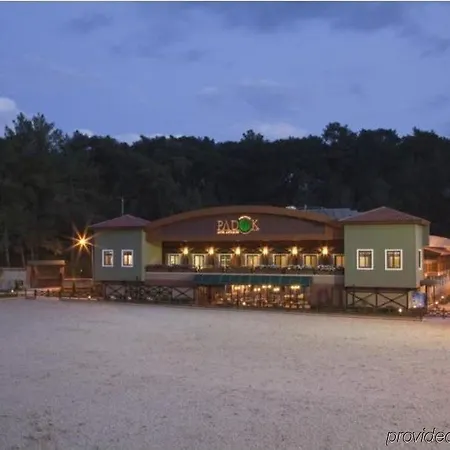 Padok Premium & Stables 4*